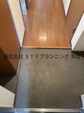 仲介手数料０円！セントラルコート千代田の玄関