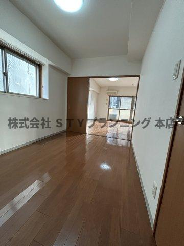 仲介手数料０円！セントラルコート千代田の洋室