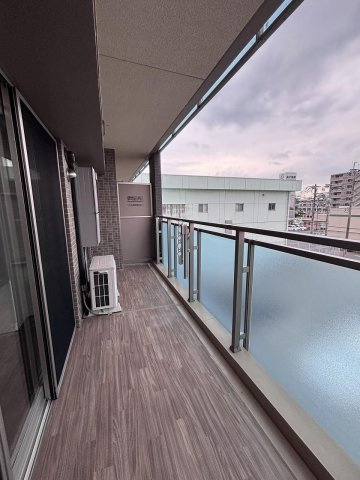 プラムフィールド東櫛原のバルコニー|陽当たり良好なバルコニーです♪