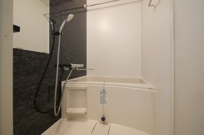 【浴室】 | ファーストフィオーレ大阪城イースト | 日々の暮らしに欠かせないお風呂です