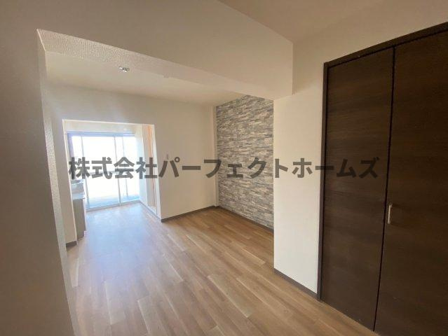 ダイバーシティ桜木町の居間・リビング|おしゃれな居間です