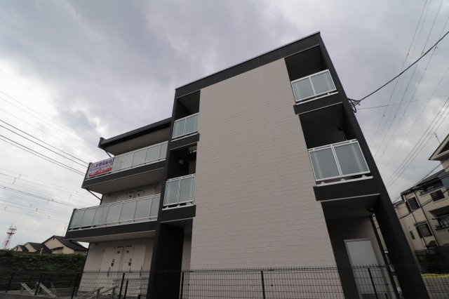 リブリ茨木春日の外観