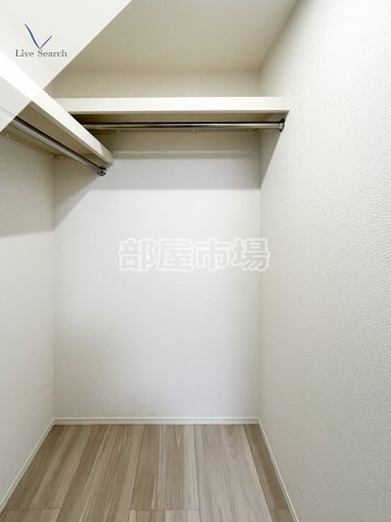 セレスティア千住元町の収納|ウォークインクローゼット