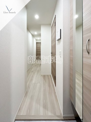 セレスティア千住元町の玄関