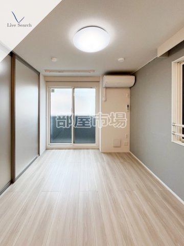 セレスティア千住元町の居間・リビング