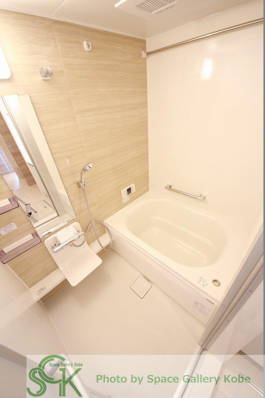 ラウレアの浴室|※お部屋により仕様が異なる場合があります。