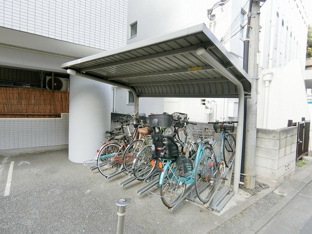 メゾン・エクレールのその他共用部分|★自転車置場★