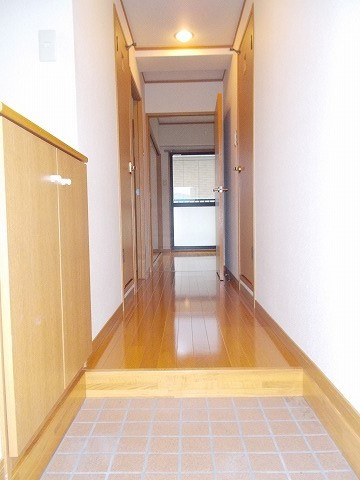 ユーミーセンターコム KMの玄関