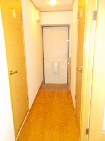 ユーミーセンターコム KMの玄関