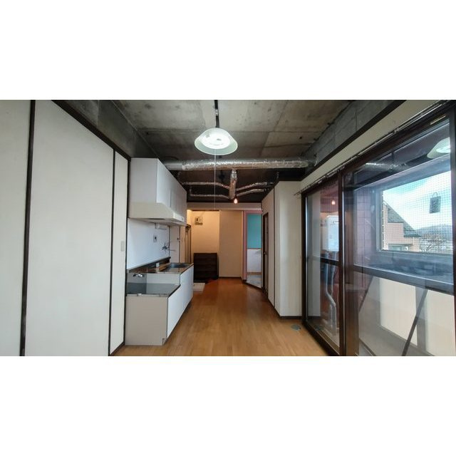 岐阜市本郷町２丁目のアパートの内装