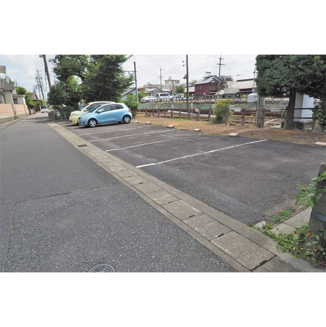 グランドユニオンの駐車場