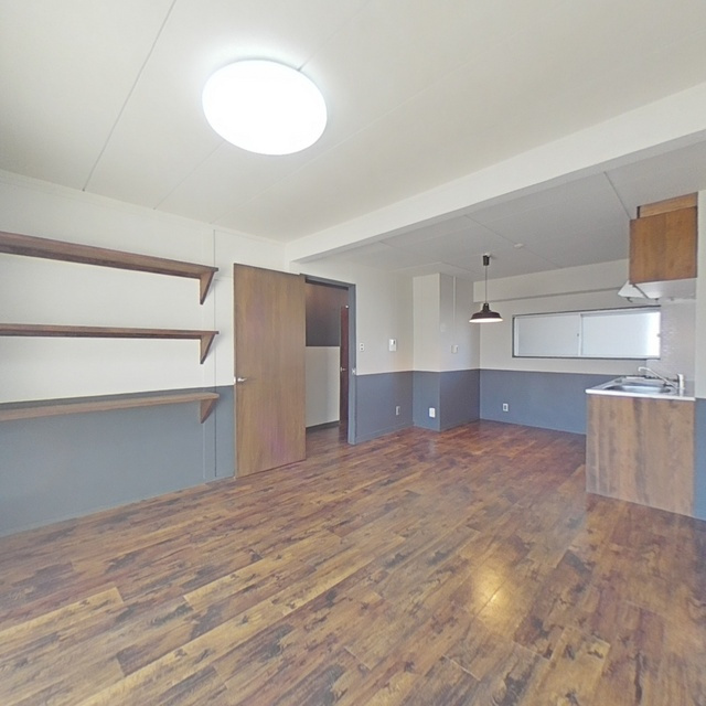 岐阜市北一色８丁目のアパートの居間・リビング