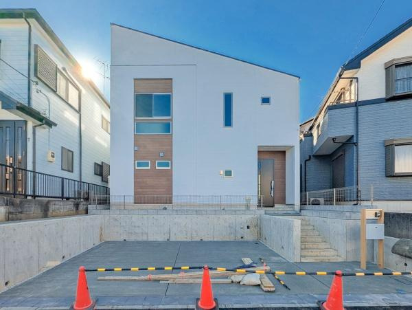 横浜市旭区上白根１丁目の新築一戸建