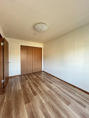 ピオニーの洋室