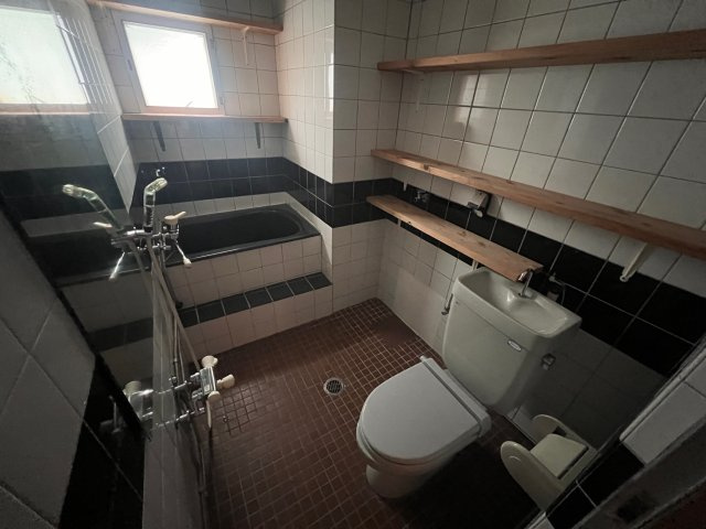 【トイレ】 | 高砂町栄町店舗付住宅