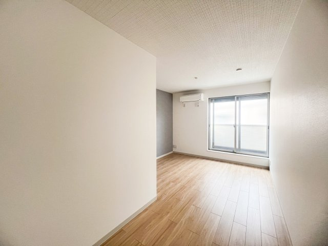 クローバー・シエル長居公園の居間・リビング