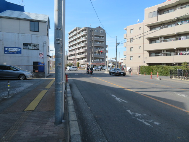 志木市本町５丁目のビルの周辺