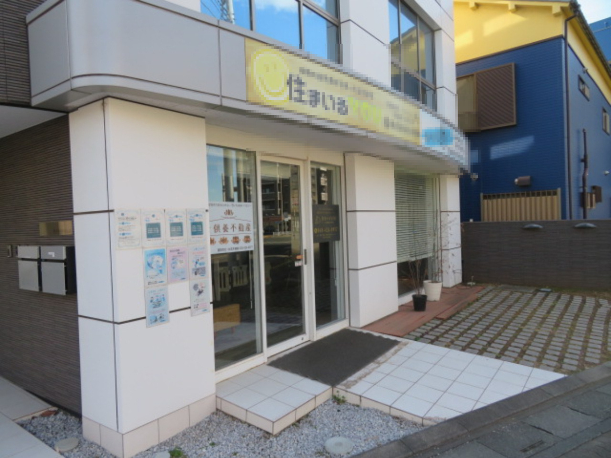 志木市本町５丁目のビルの外観