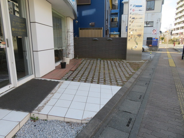 志木市本町５丁目のビルのその他