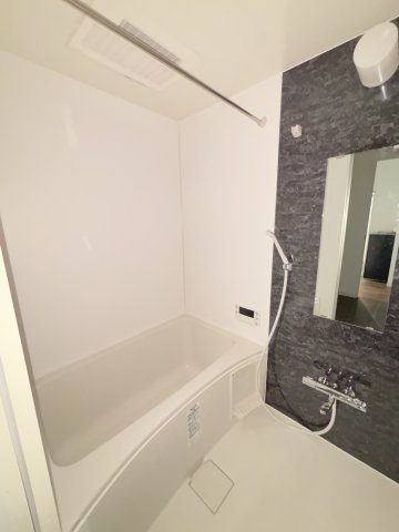 ディアコート高柳の浴室