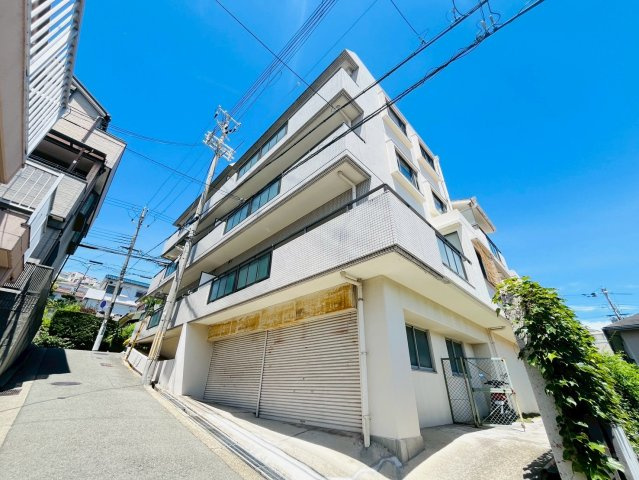 エルベ千鳥が丘の外観