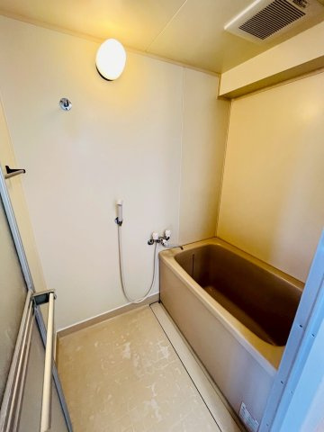 エルベ千鳥が丘の浴室