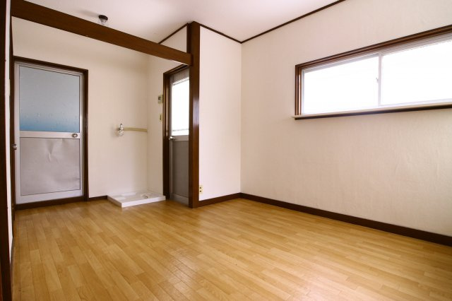 林コーポラスの居間・リビング