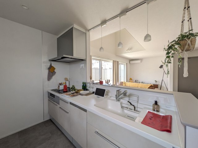 【キッチン】 | ご家族を近くに感じられる対面キッチン