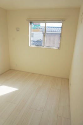 【洋室】 | リーブルファイン小山駅東通り | 南東