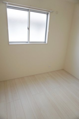 【洋室】 | リーブルファイン小山駅東通り | 北