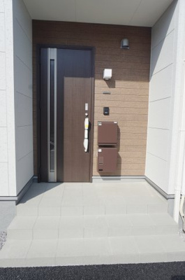 【玄関】 | リーブルファイン小山駅東通り