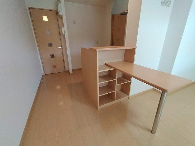 神戸市北区山田町下谷上字六地蔵のアパート