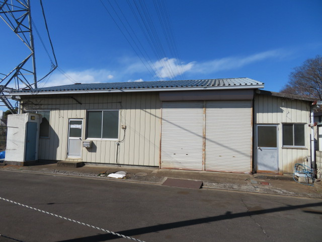 入間郡三芳町大字北永井の倉庫