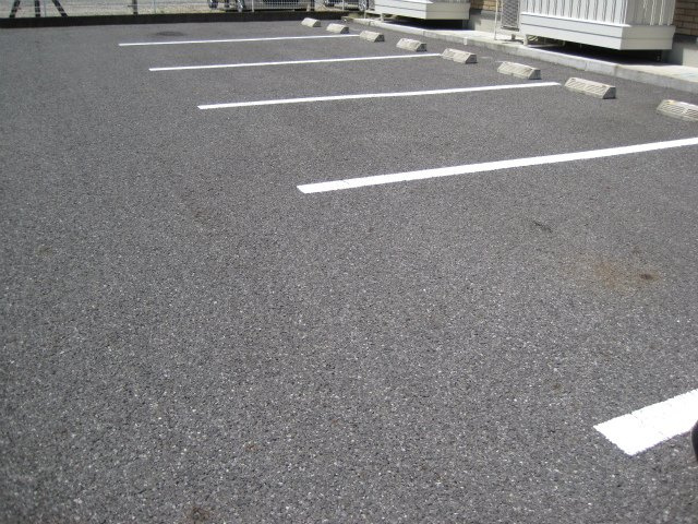 ハイツ エスポワール　Ⅰの駐車場