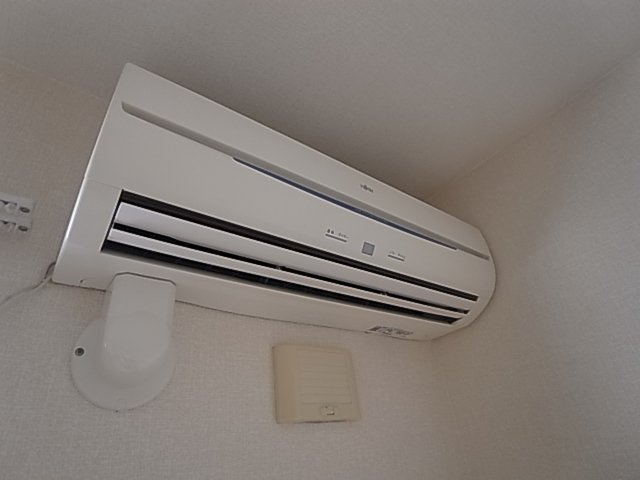 神戸市長田区松野通２丁目のアパートの設備|エアコン