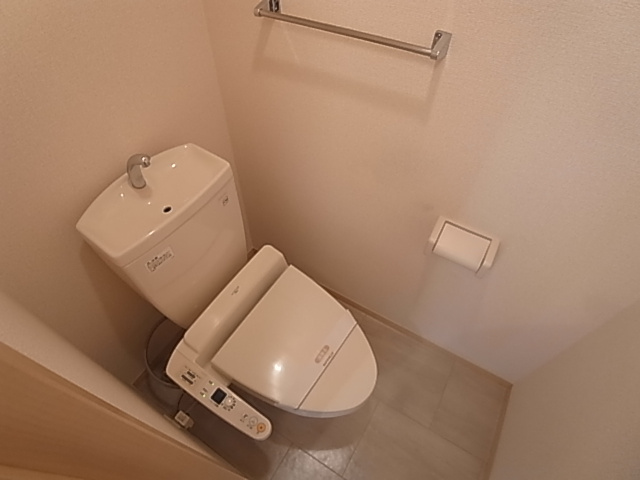 神戸市長田区松野通２丁目のアパートのトイレ|ウォシュレット付
