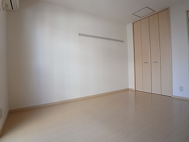 神戸市長田区松野通２丁目のアパートの内装|洋室