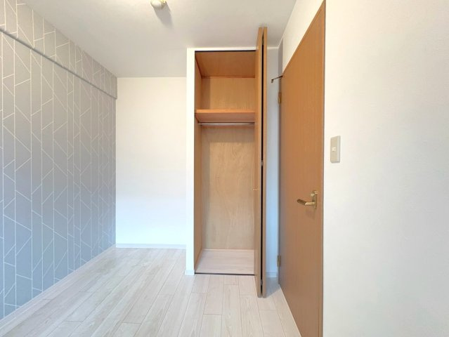 ◆リフォーム済みの美室◆広々専用庭＆テラス付き３LDK◆ディオ・フェルティ丹波橋右芳館の収納|クローゼット