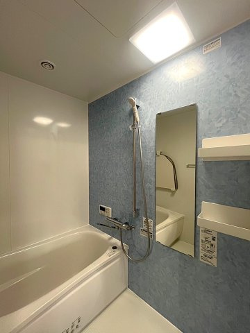 ◆リフォーム済みの美室◆広々専用庭＆テラス付き３LDK◆ディオ・フェルティ丹波橋右芳館の浴室|浴室