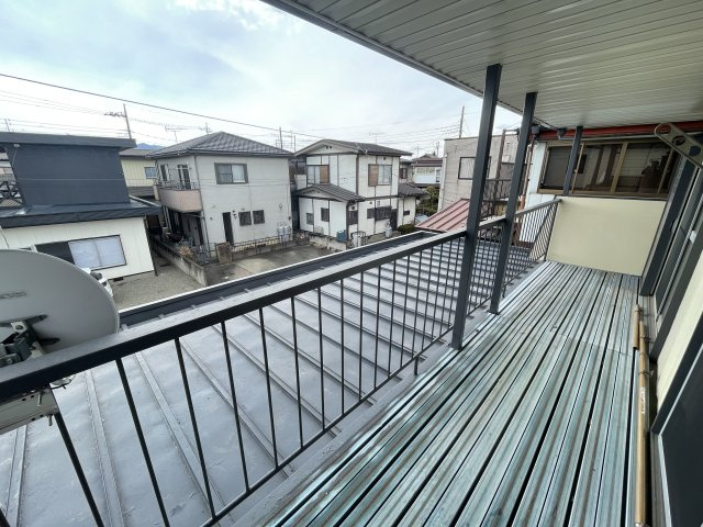 藤岡市藤岡　中古1190のバルコニー