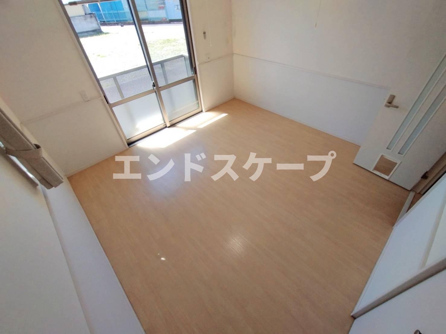 コンフォールアンジュの居間・リビング|高崎、前橋のお部屋探しはエンドスケープまで！お客様の理想お聞かせ下さい♪