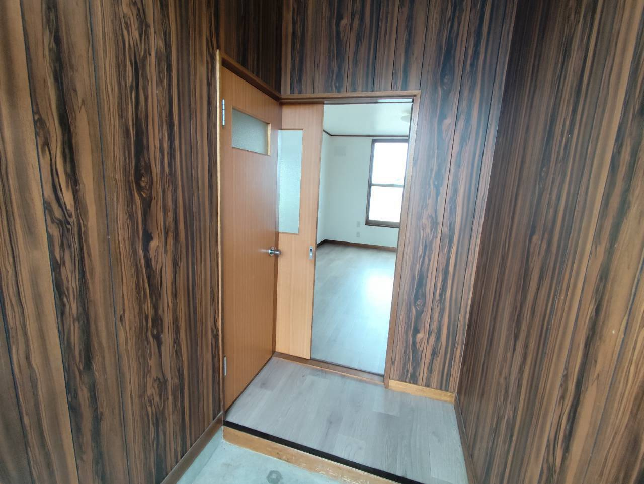 みはらしマンション Ⅱの玄関