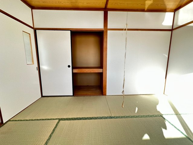 釧路市大楽毛西２丁目のアパートの収納