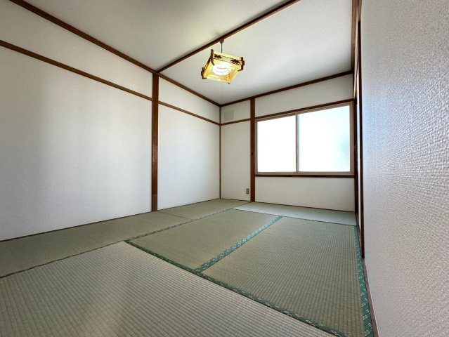 釧路市大楽毛西２丁目のアパートの和室