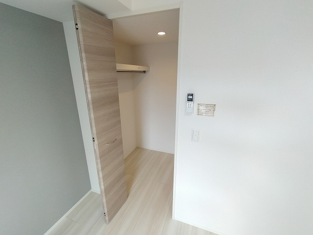 神戸市長田区片山町１丁目のアパートの収納|ウォークインクローゼット