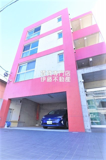 マリアロッソ天神山の外観