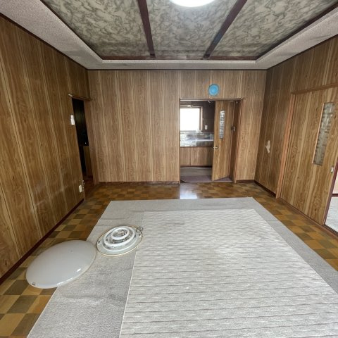 登別市美園町6丁目38-1戸建の居間・リビング