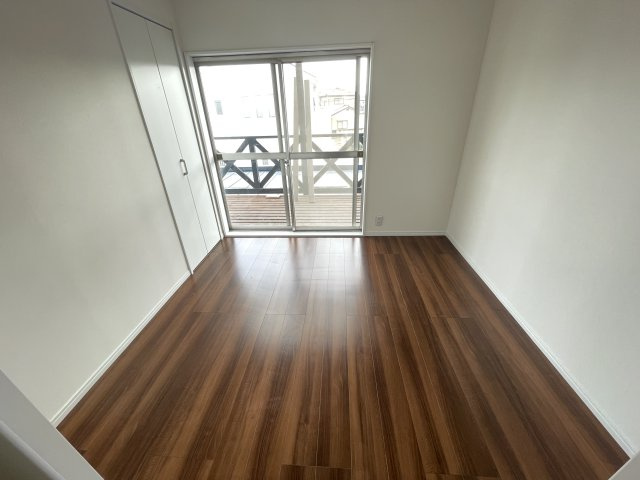 藤岡市藤岡　中古1390の洋室