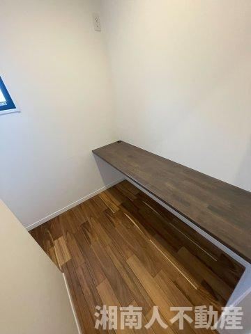 茅ヶ崎市萩園　新築戸建ての洋室|洋室です