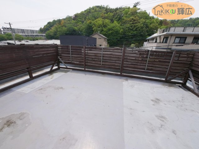 【バルコニー】 | 姫路市北新在家2丁目　店舗付住宅